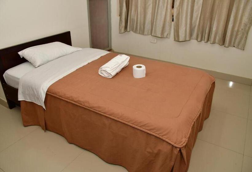 اتاق استاندارد, Amazon Hosteleria