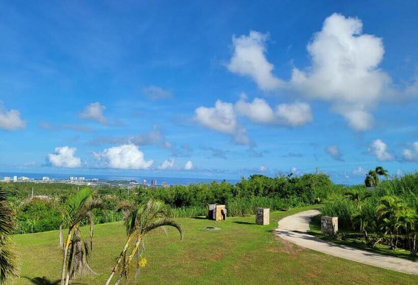 Номер Стандарт с Террасой, Guam Theo House
