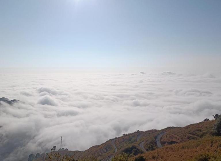 חדר דלוקס עם מרפסת, Aranyamhills