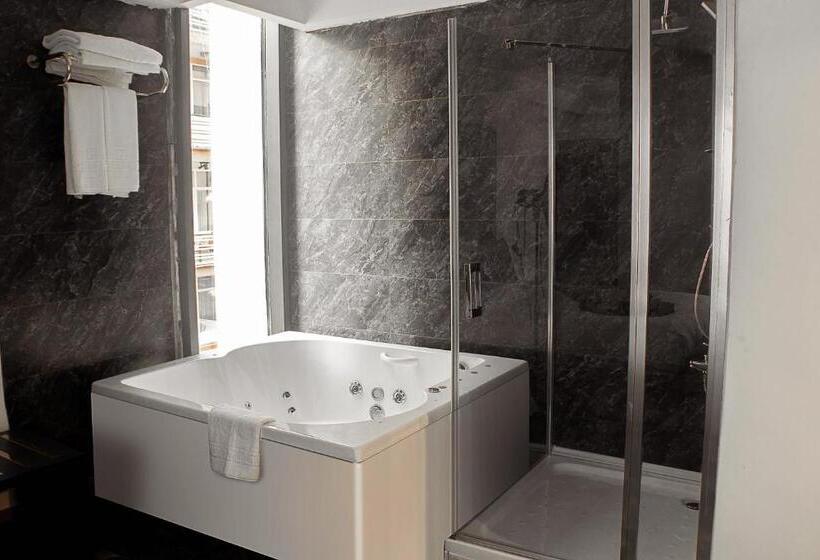 סוויטת ג'וניור, Shelter Inn Hotel & Spa