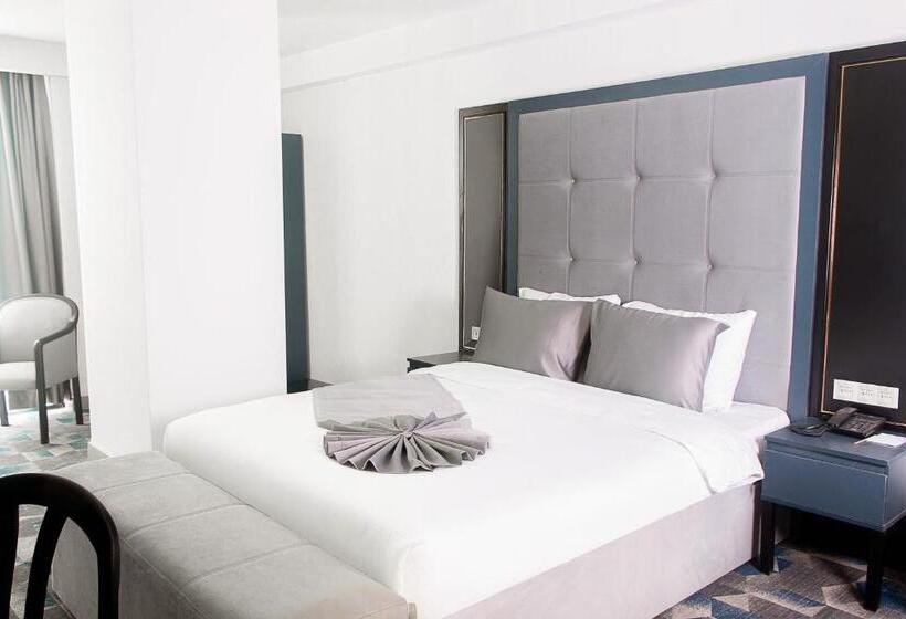 סוויטת ג'וניור, Shelter Inn Hotel & Spa