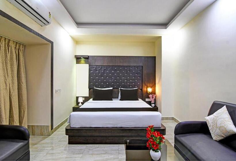 Háromágyas Classic Szoba, Super Townhouse Refresh