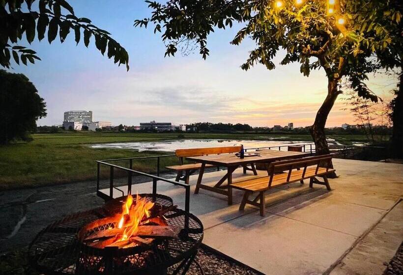 ویلای 1 خوابه, Field Villa