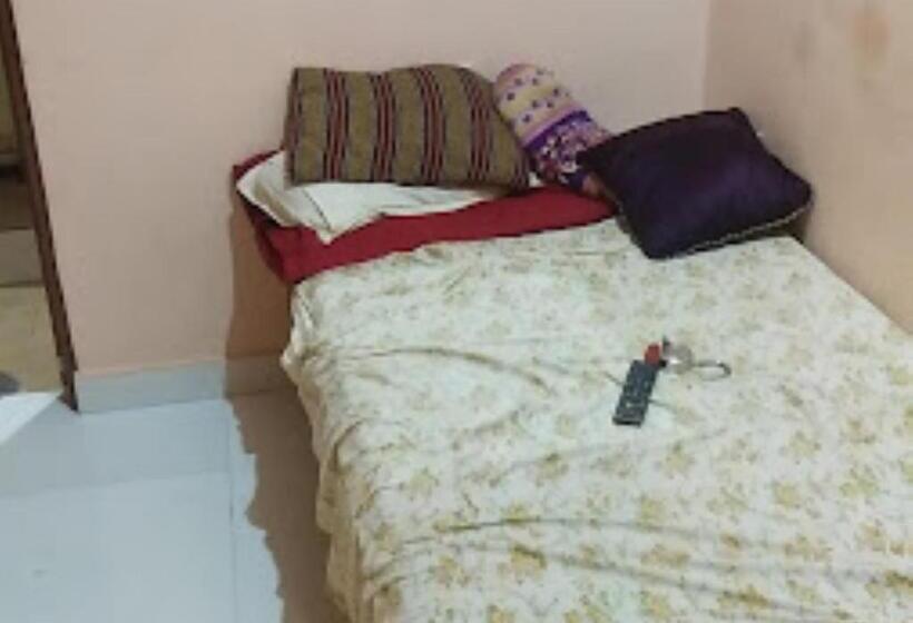 غرفة قياسية, Atithi Satkar Akola