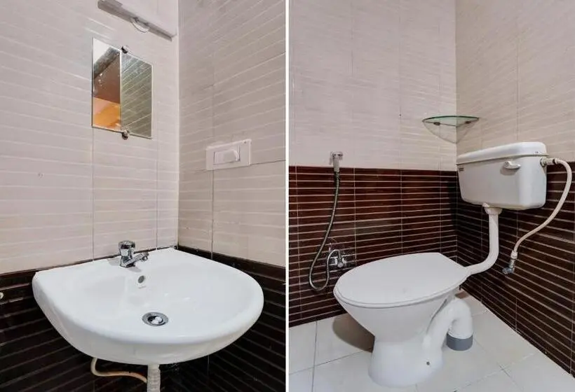 Classic Kolmen Hengen Huone, Fabhotel Nanjil Grande