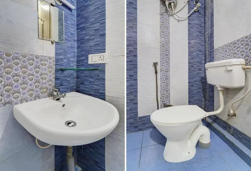 Classic Kolmen Hengen Huone, Fabhotel Nanjil Grande