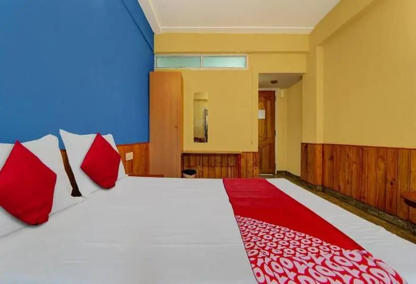 Classic Kolmen Hengen Huone, Fabhotel Nanjil Grande