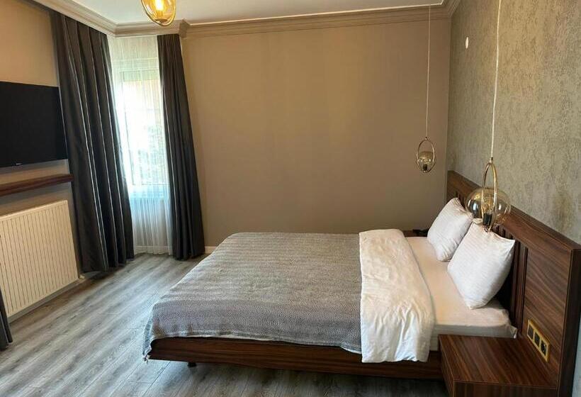 スタンダードルーム, Treekos Suite