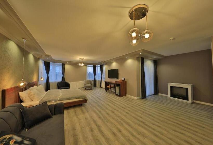 ファミリールーム, Treekos Suite