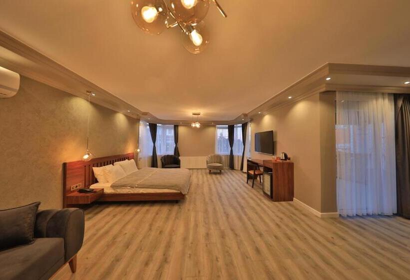 ファミリールーム, Treekos Suite