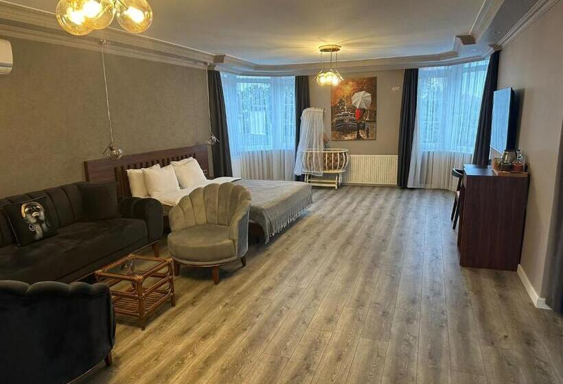 ファミリールーム, Treekos Suite