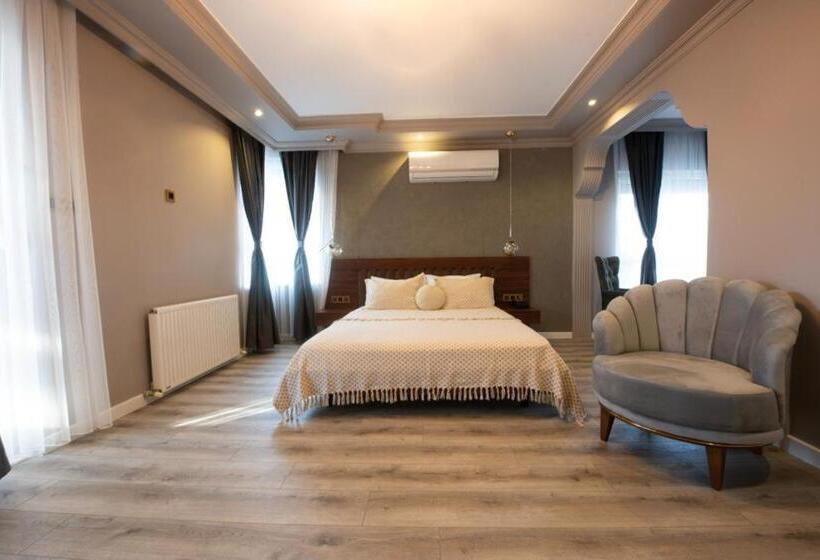 スタンダードルーム, Treekos Suite