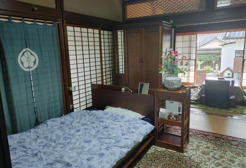 패밀리 룸, Omoya No Ma