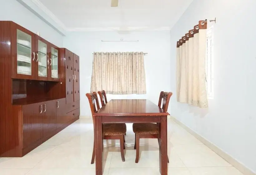 ویلای 1 خوابه با چشمانداز باغ, Paradise Villas Duplex 5bhk A Golden Group Of Premium Home Stays Tirupati