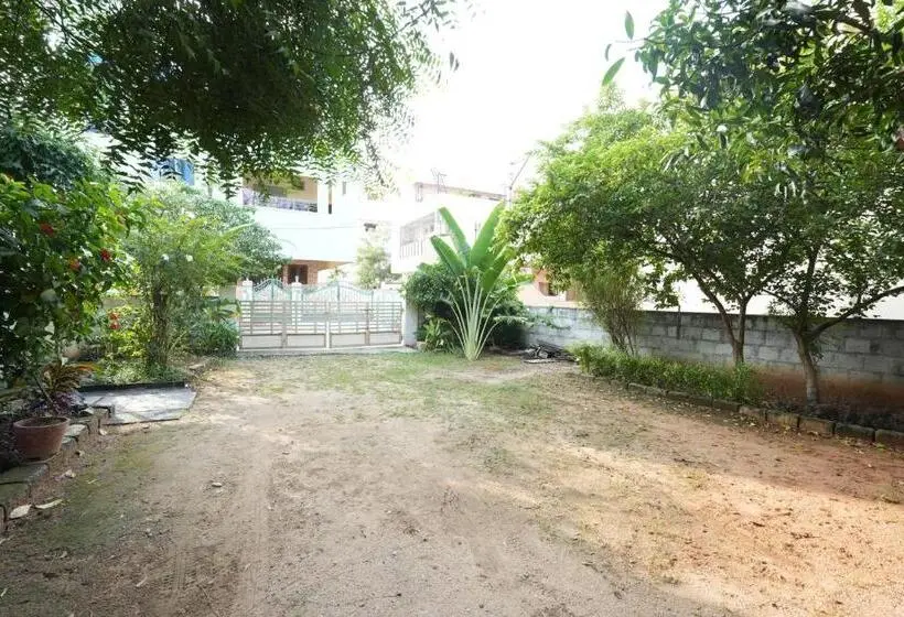 ویلای 1 خوابه با چشمانداز باغ, Paradise Villas Duplex 5bhk A Golden Group Of Premium Home Stays Tirupati