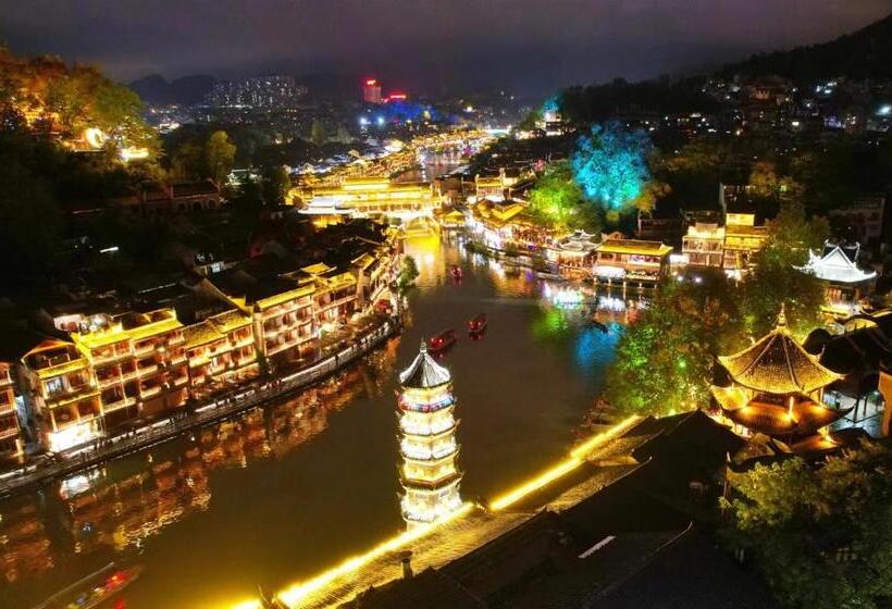 스탠다드 룸 퀸사이즈 침대, Phoenix Best River View B&b