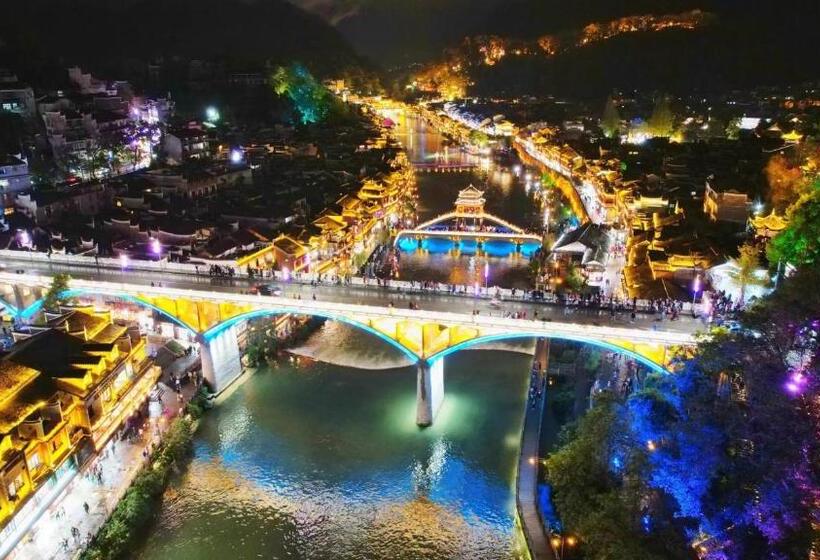 스탠다드 룸 퀸사이즈 침대, Phoenix Best River View B&b