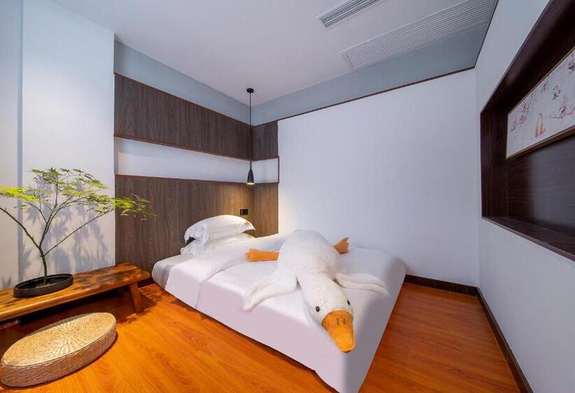 2 Bedrooms Suite 2 Bedrooms River View, Phoenix Best River View B&b