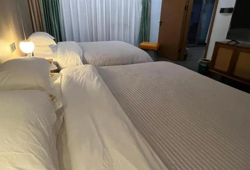 リバービュースイート, Phoenix Best River View B&b