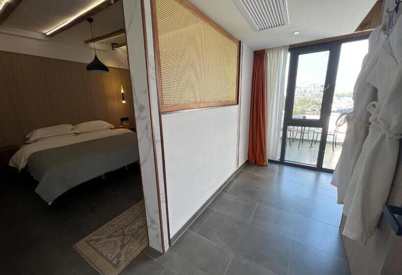 펜트하우스 룸, Phoenix Best River View B&b