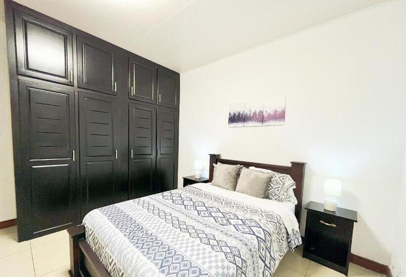 اتاق استاندارد, Viva Guest House