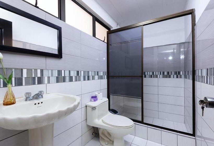 اتاق استاندارد, Viva Guest House