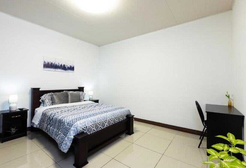 اتاق استاندارد, Viva Guest House