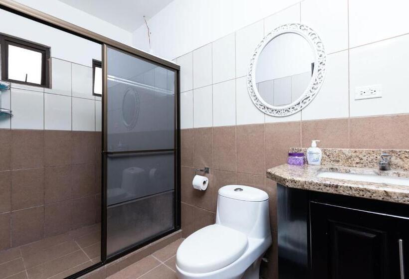 اتاق استاندارد با تخت بزرگ, Viva Guest House