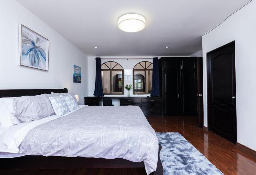 اتاق استاندارد با تخت بزرگ, Viva Guest House