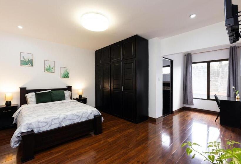 اتاق استاندارد, Viva Guest House