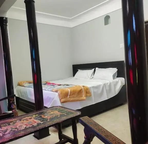Deluxe-huone Parveke, Pink City Backpackers