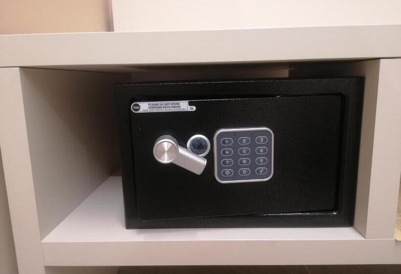 سوییت خانوادگی, Effe4 Lovely Room