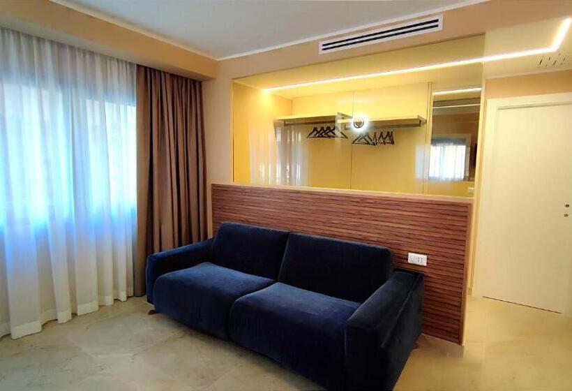 سوییت خانوادگی, Effe4 Lovely Room