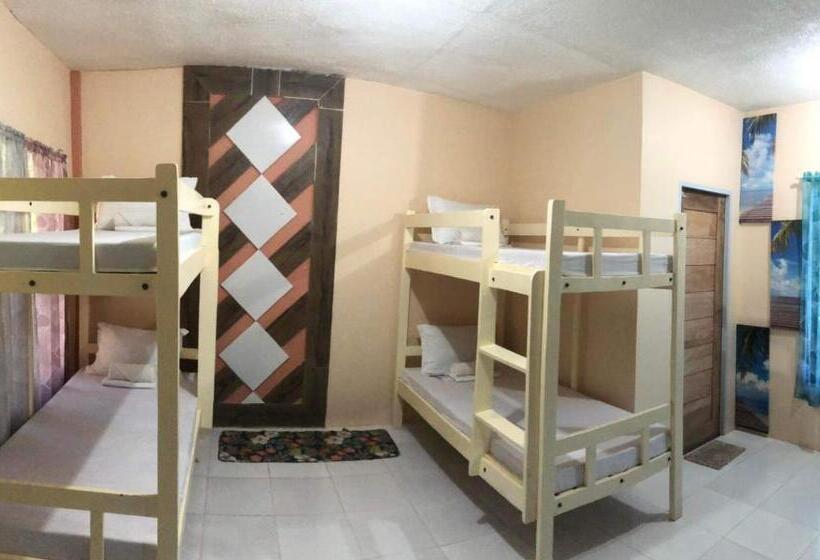 اتاق اکونومی, Azzura Budget Rooms