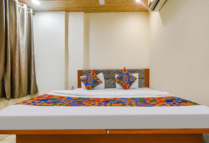 Deluxe Room, Fabexpress Brahmasmi