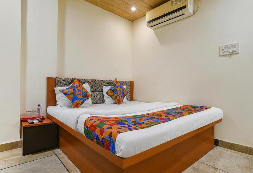 Deluxe Room, Fabexpress Brahmasmi