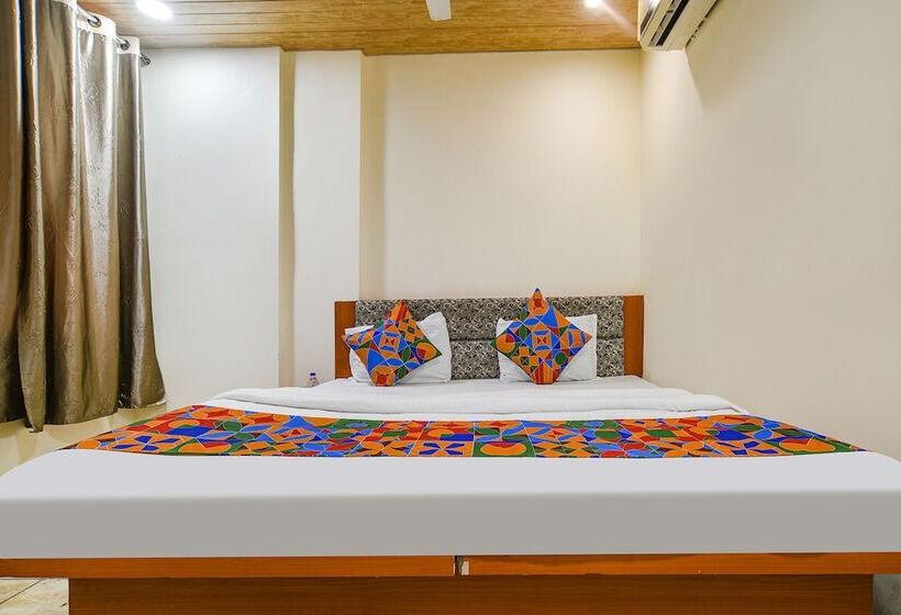 Deluxe Room, Fabexpress Brahmasmi