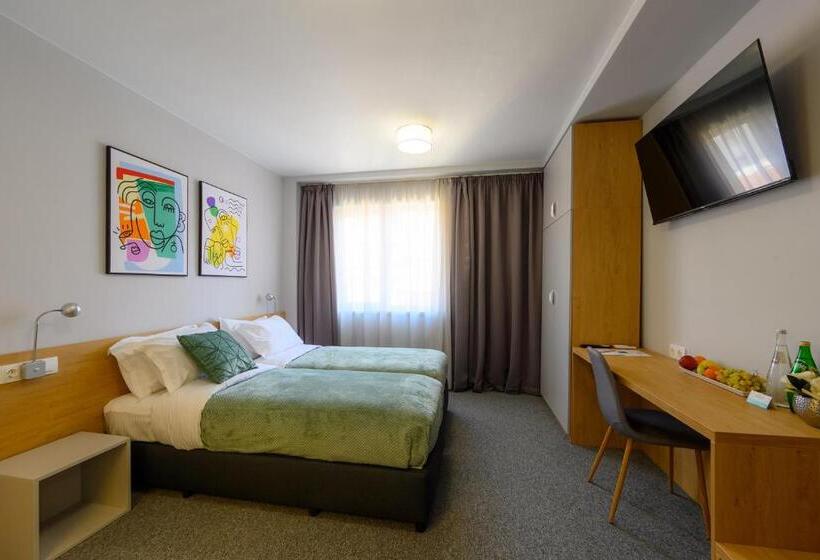 스탠다드 룸, Location