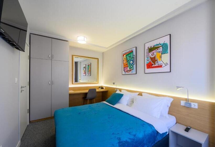 스탠다드 스튜디오, Location