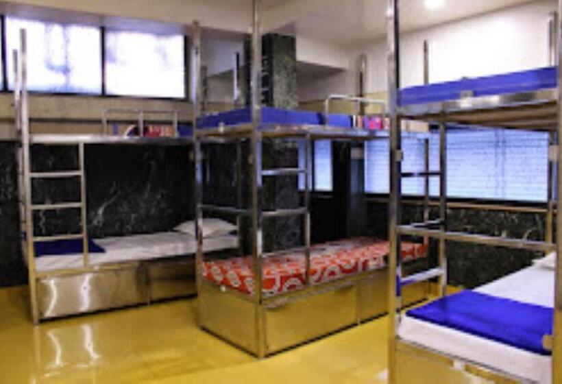 Четырехместный Номер Стандарт, Radhika,nashik