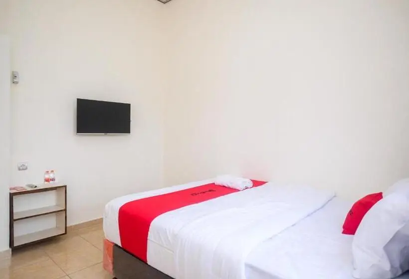 スタンダードルーム, Reddoorz Near Terminal Bus Purwokerto