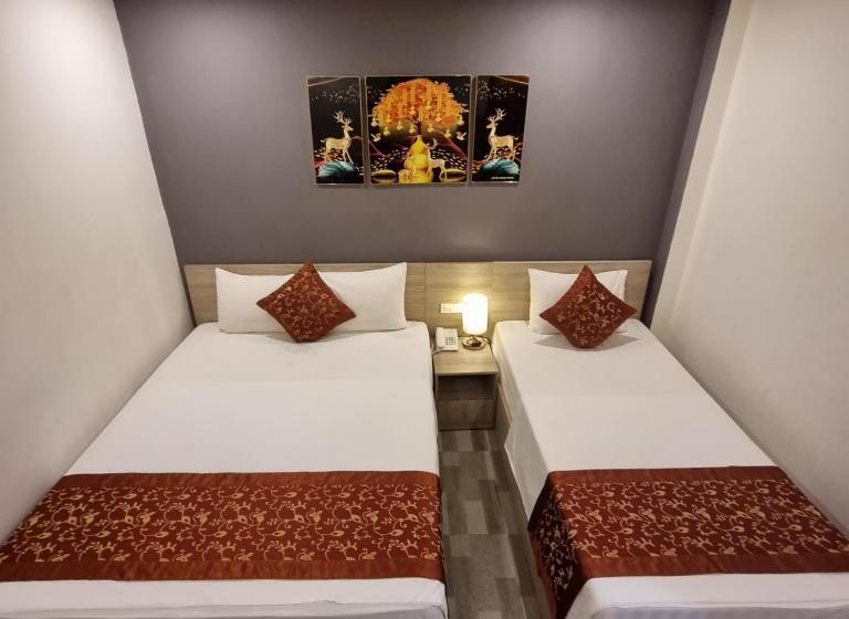 اتاق استاندارد, Stone Lotus