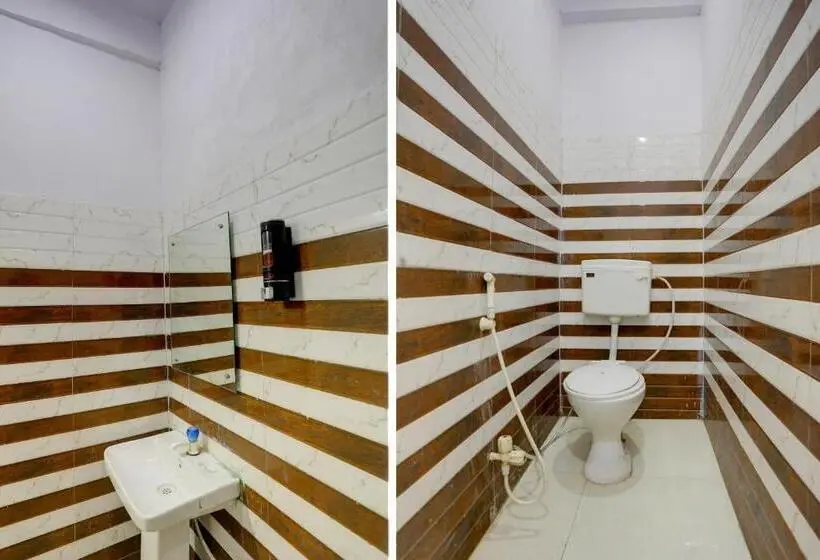 トリプルクラシックルーム, Oyo Hotel Kavya Residency