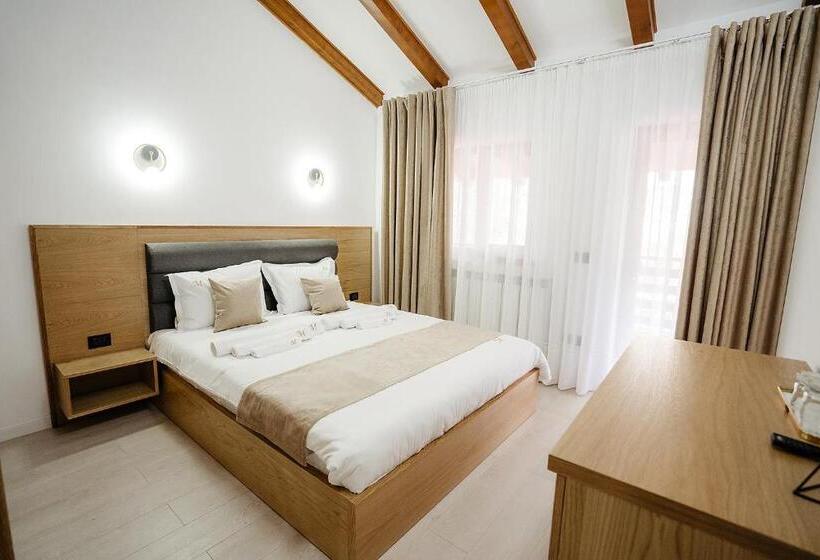 חדר לארבעה סטנדרטי עם מרפסת, Casa Mecva