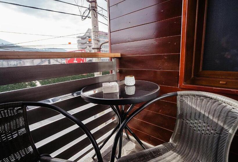 חדר סטנדרט לארבעה, Casa Mecva