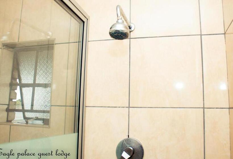 غرفة قياسية سرير كينج, Eagle Palace Guest Lodge Lichtenburg