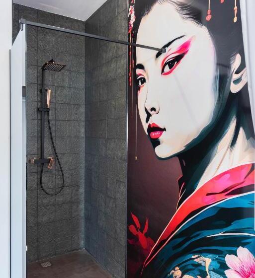 غرفة ديلوكس رباعية, Chambre D Hôtes De Luxe, Toulon Mourillon, 4 Belles Chambres, Piscine