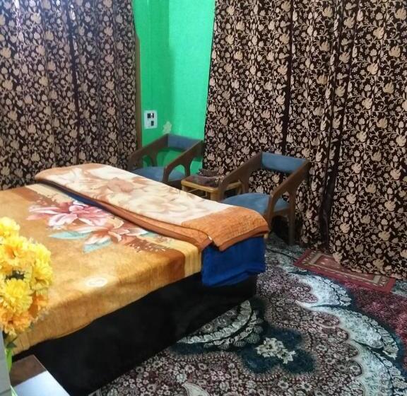 اتاق استاندارد, Wani Guest House