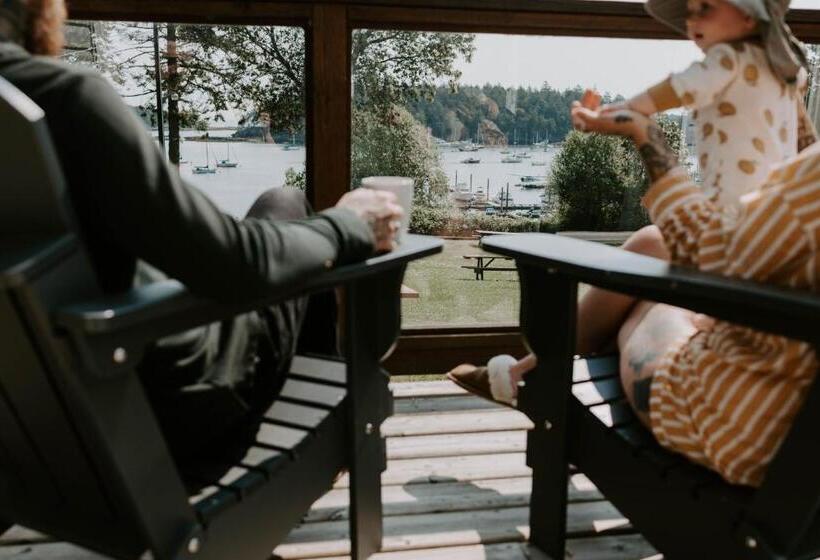 Büyük Çift Kişilik Yataklı Süit, Page S Inn On Silva Bay