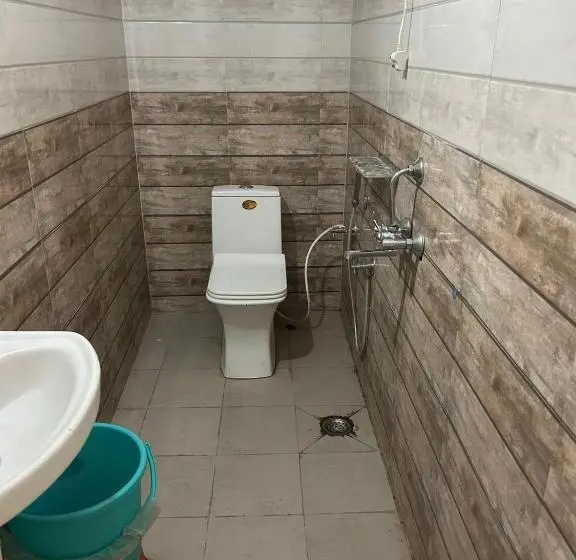 デラックスルーム, The Family And Friends Resort Rishikesh